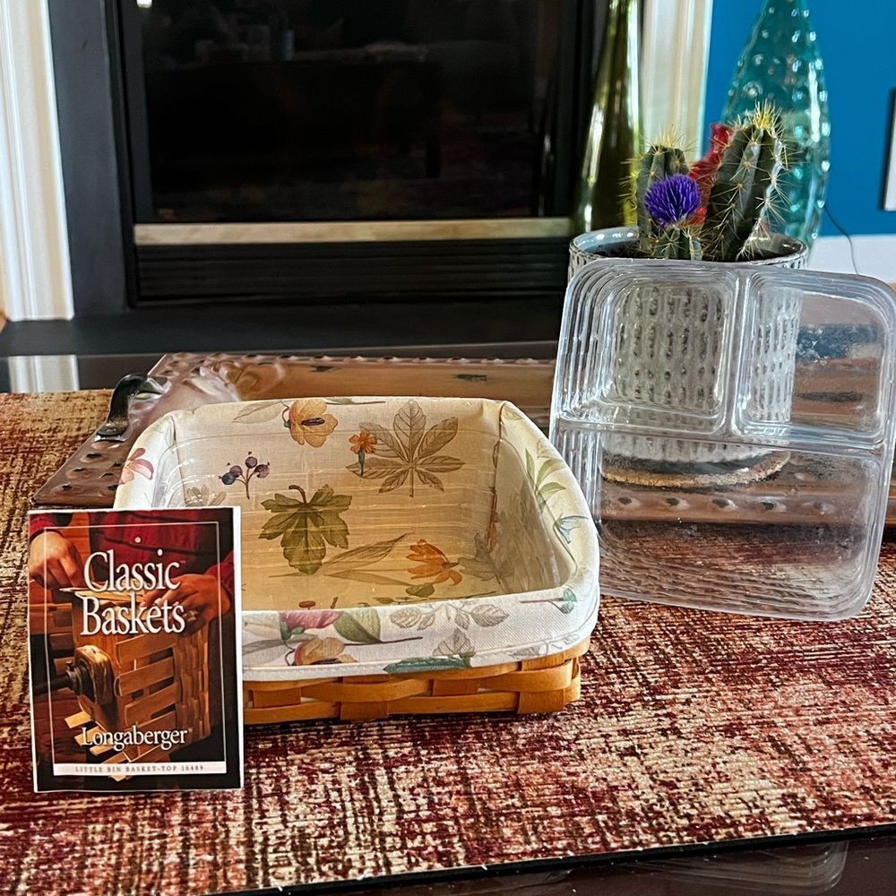 Longaberger 2000 Little Bin Basket - Picture 2 of 13
